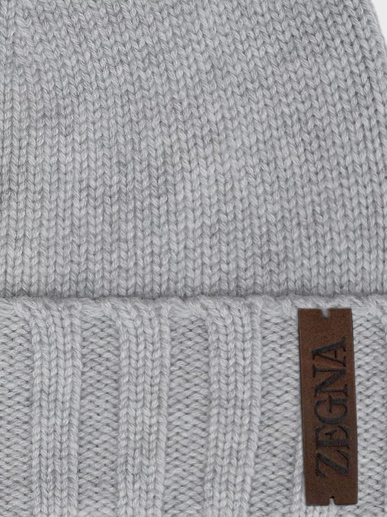 Clearance Berretto in Oasi Cashmere Grigio Scuro Guanti, Sciarpe E Cappelli
